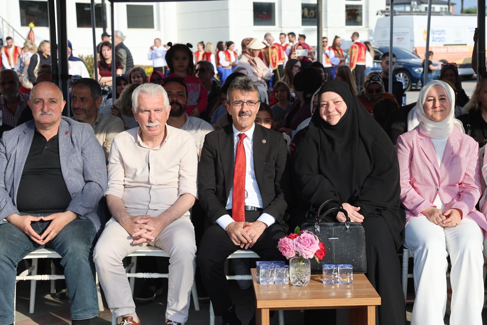 19 MAYIS ERENLER’DE COŞKUYLA KUTLANDI